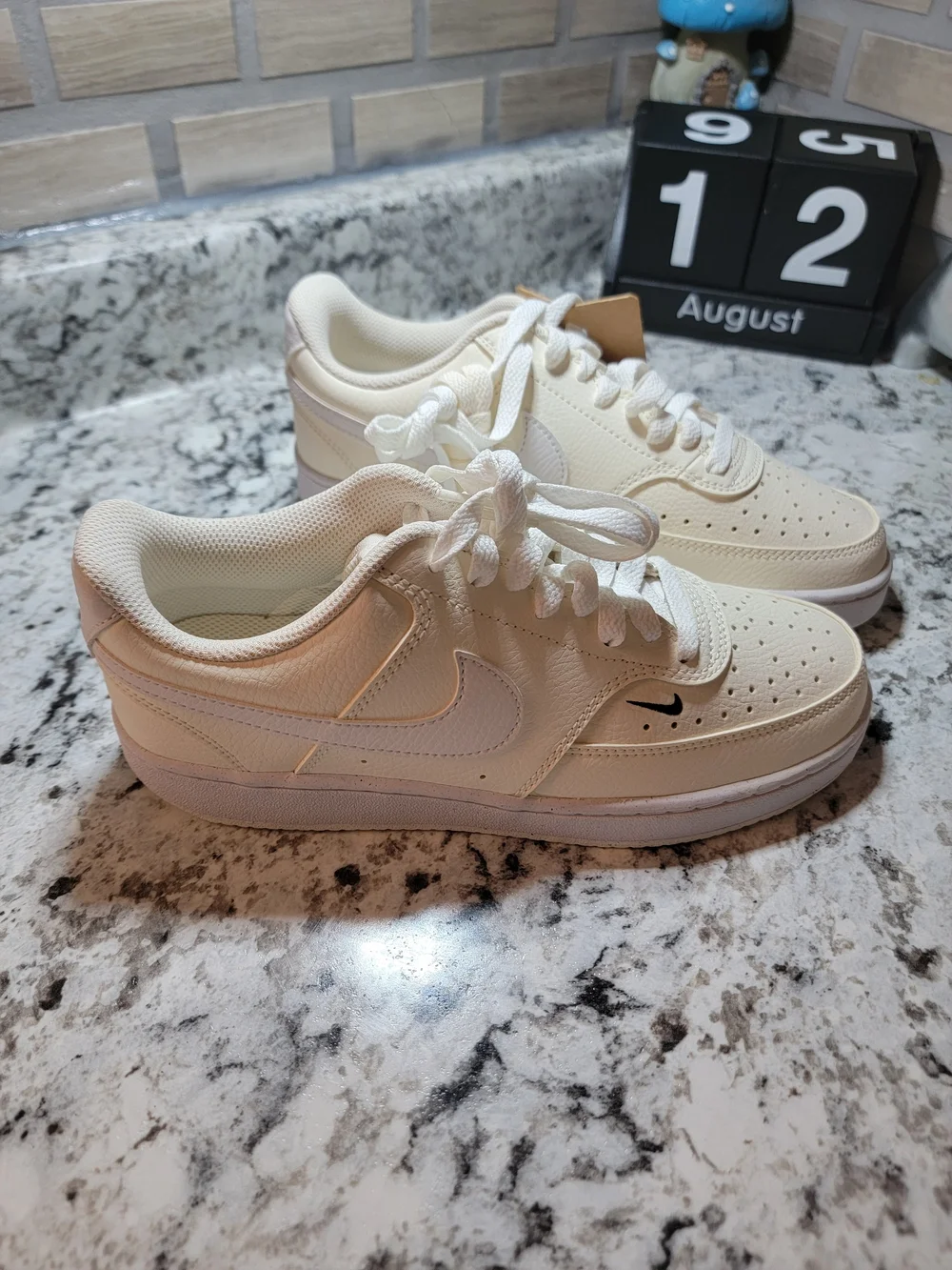 Nike Court Vision Low Kid's Sneakers (Size 7.5)